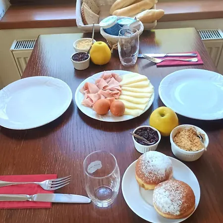 U Jelena Penzion Křivoklát