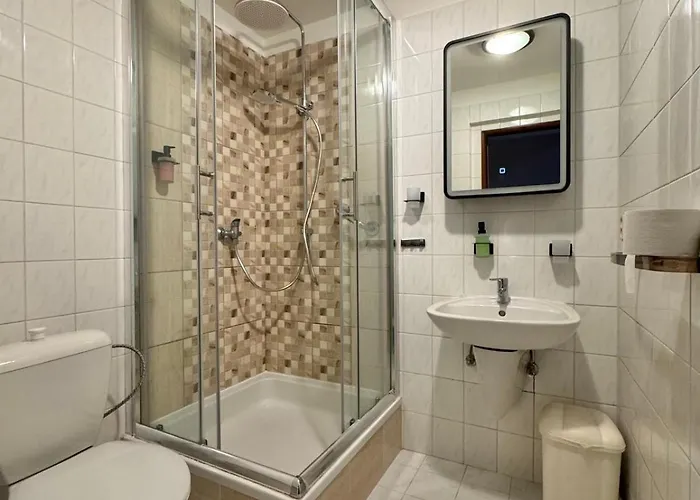 Casa de hóspedes U Jelena 3*