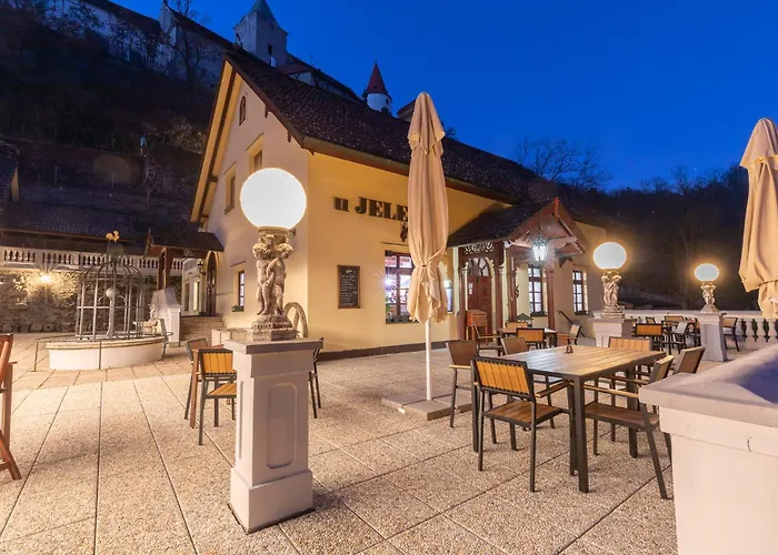 Gasthuis U Jelena 3*